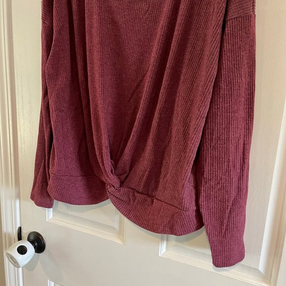 Old Navy Ladies Ribbed Round Neck Long Sleeve Twist Front Knit Top Size L - Picture 3 of 5